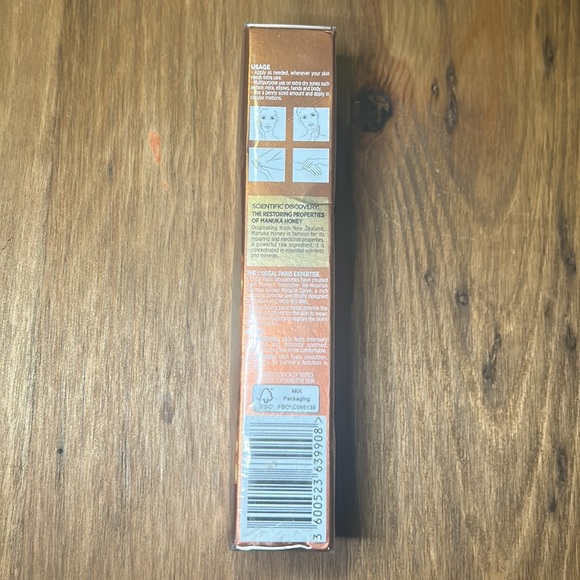 New, L’ORÉAL Paris Age Perfect Intensive Re-Nourish Manuka Honey Miracle Salve - Picture 2 of 4